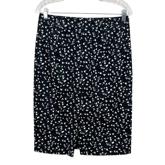 J. Crew Womens Pencil Skirt Daisy Floral Vented Lined Black‎ White Size 4